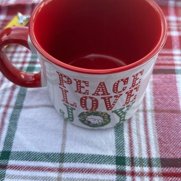 Peanuts Oversized Mug - Picture 2 of 7